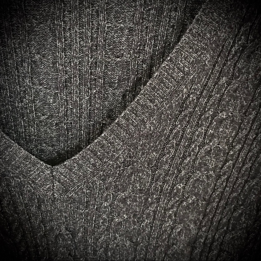 Gray BCBG MaxAzria Cable knit Sweater Large